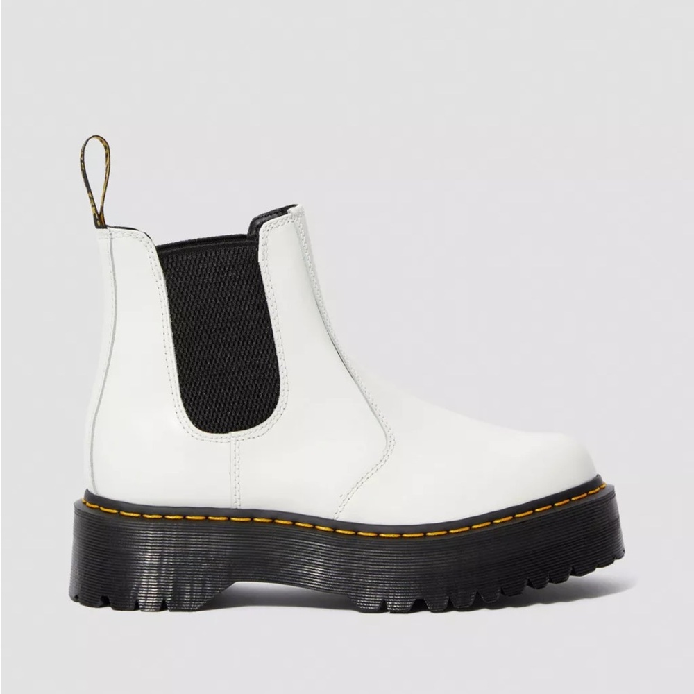 Dr. Martens White 2976 Smooth Leather Platform Chelsea Boots - Picture 14 of 14